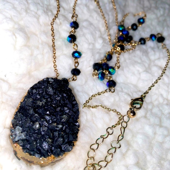 Crystal rock necklace 💙💚💜 - Picture 3 of 5